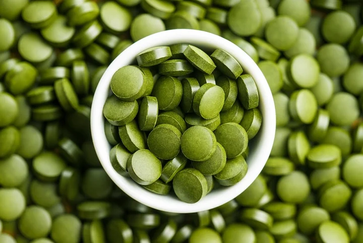 Chlorella a naturalne oczyszczanie organizmu – co mówi nauka?