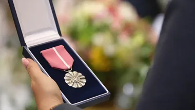 Nauczyciele i pracownicy szkół z nagrodami. Gminne obchody w Ełku