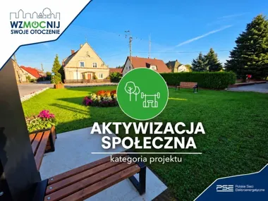 Nowe miejsce spotkań w Kalinowie. Są ławki solarne i rabata