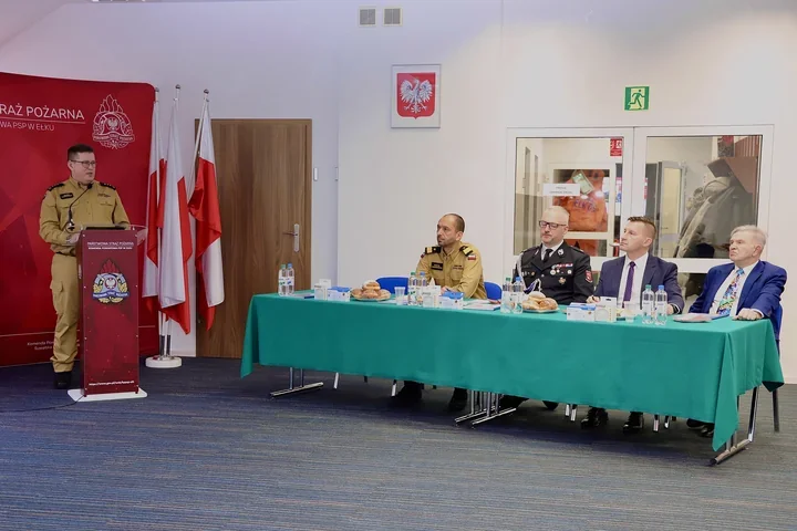 Mniej pożarów, więcej interwencji drogowych – jak straż w Ełku podsumowała miniony rok