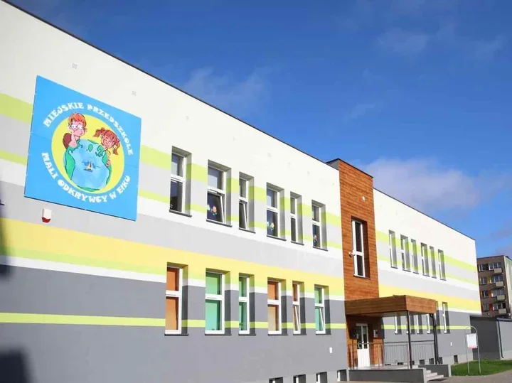Niskie temperatury nie przerwały zajęć - szkoły i przedszkola w Ełku pracują normalnie
