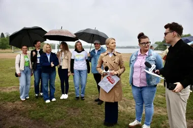 Ełk na żywo w TVP i z nowym muralem. Plaża zamieniła się w wielką strefę spotkań
