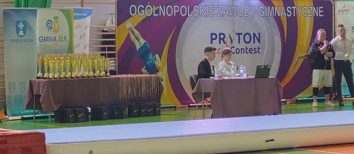 Młodzi akrobaci na start – ponad **260** zawodników rywalizowało w ogólnopolskich zawodach