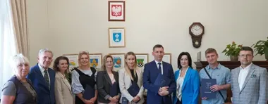 Dziesięcioro nauczycieli z powiatu ełckiego otrzymało awans zawodowy