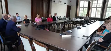 Nocne dyżury aptek w Ełku bez prostego rozwiązania. Padnie propozycja stawki